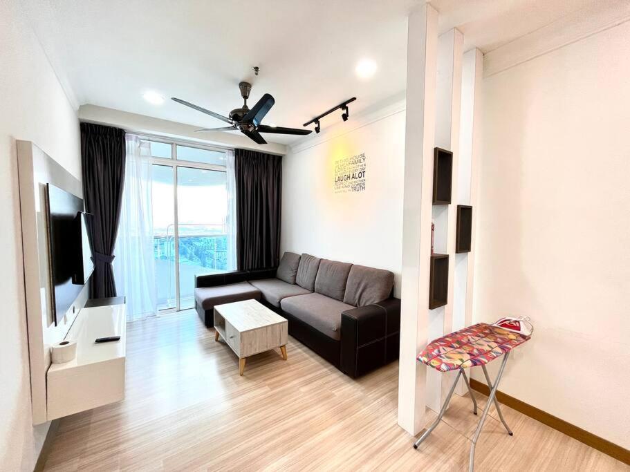 Tranquerah Concept Suite 05 @ The Wave Residence מראה חיצוני תמונה