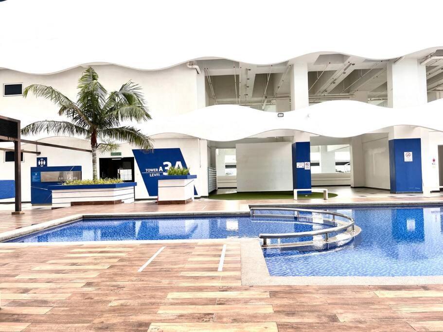 Tranquerah Concept Suite 05 @ The Wave Residence מראה חיצוני תמונה